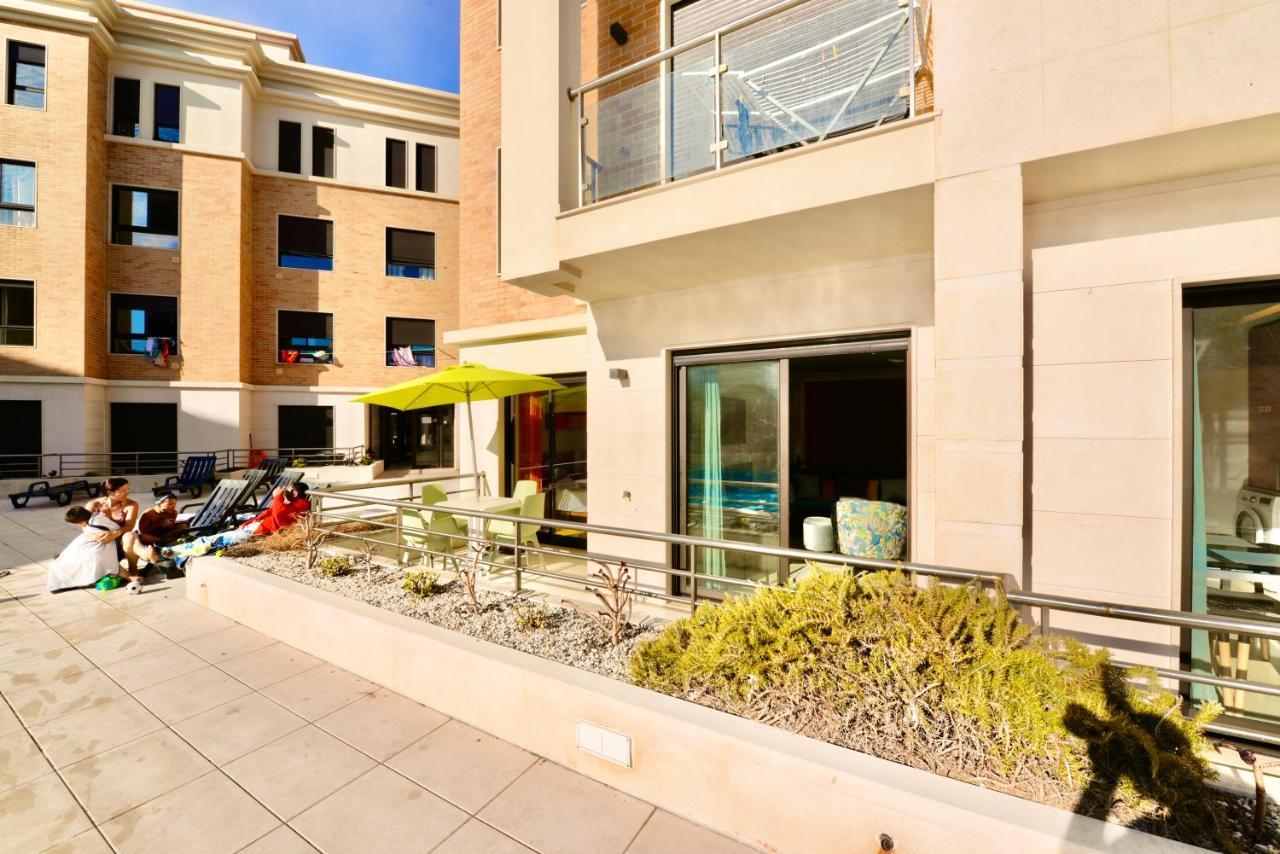 Silver - Apartment For 4 Guests 150M From Beach 상 마르티뇨 두 포르투 외부 사진