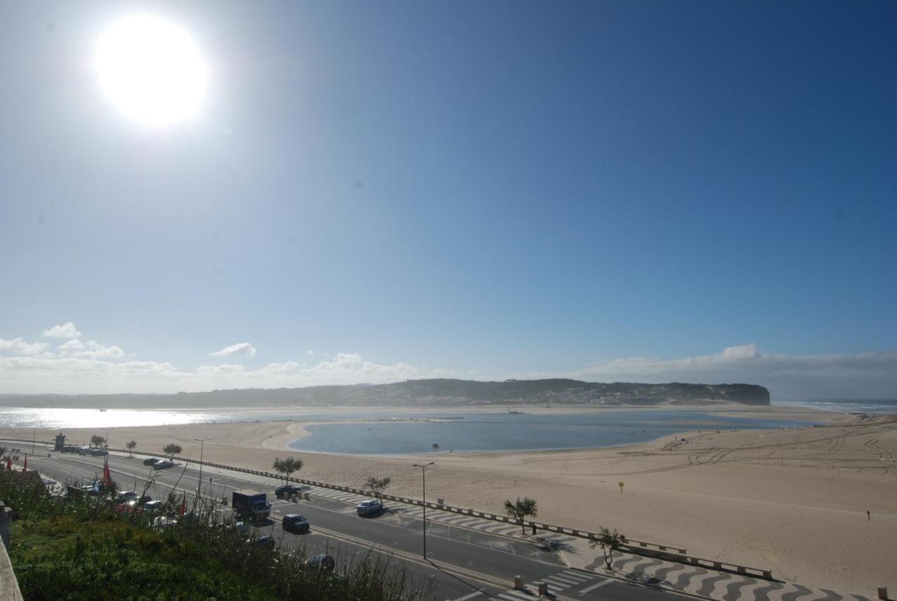Silver - Apartment For 4 Guests 150M From Beach 상 마르티뇨 두 포르투 외부 사진